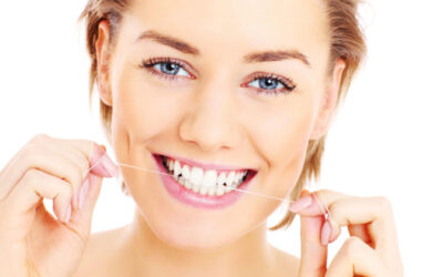 Lombard Cosmetic Dentist | Daily Flossing