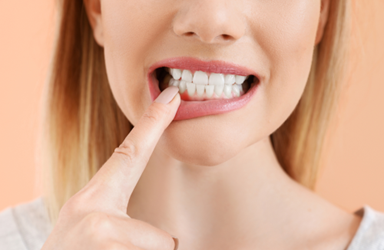 What’s the best method of teeth whitening? 